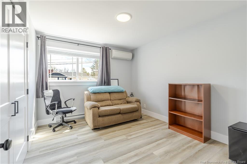 675 Smythe Street, Fredericton, New Brunswick  E3B 3G2 - Photo 28 - NB138039