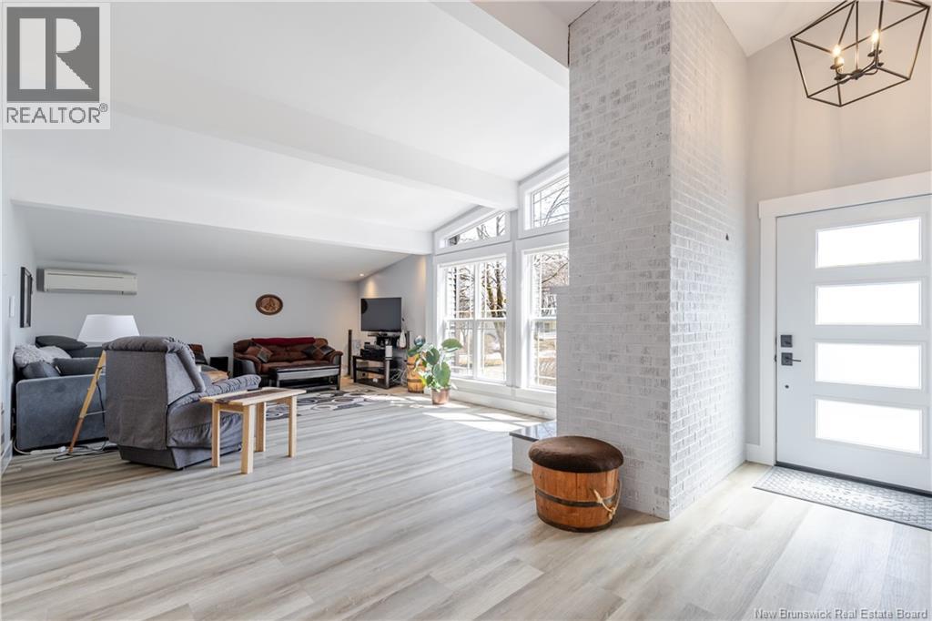 675 Smythe Street, Fredericton, New Brunswick  E3B 3G2 - Photo 6 - NB138039