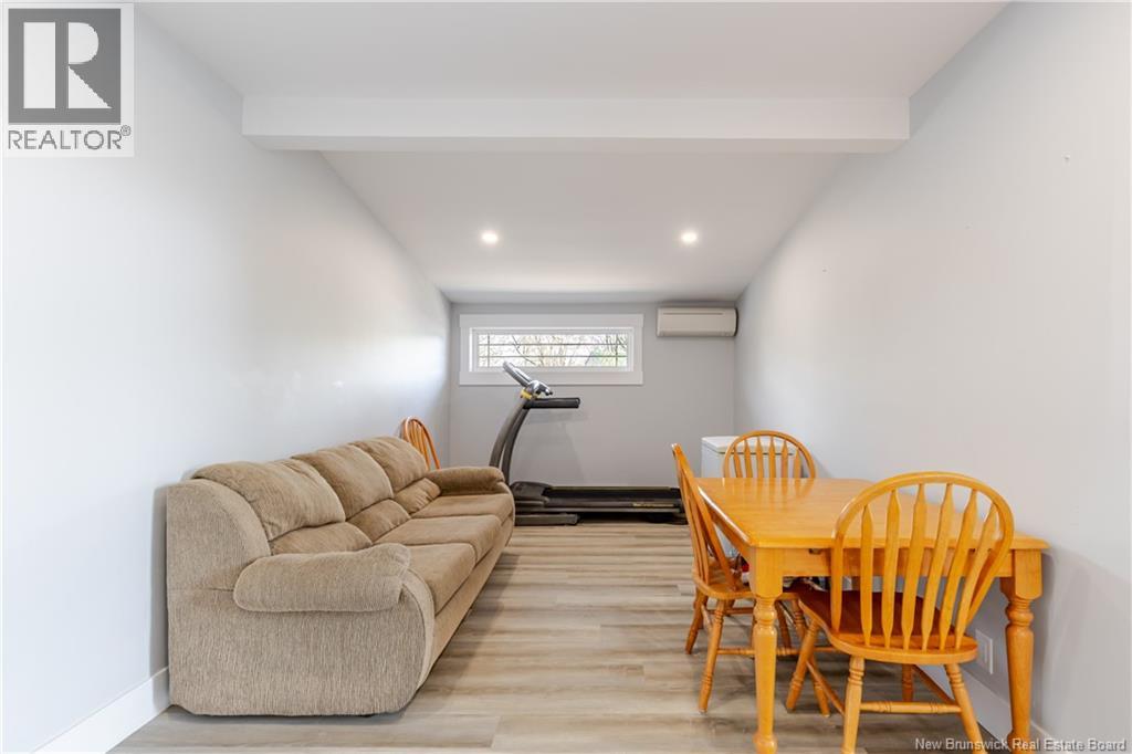 675 Smythe Street, Fredericton, New Brunswick  E3B 3G2 - Photo 13 - NB138039