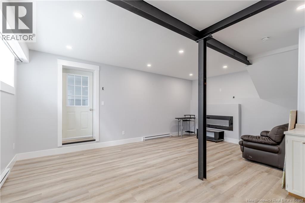 675 Smythe Street, Fredericton, New Brunswick  E3B 3G2 - Photo 33 - NB138039