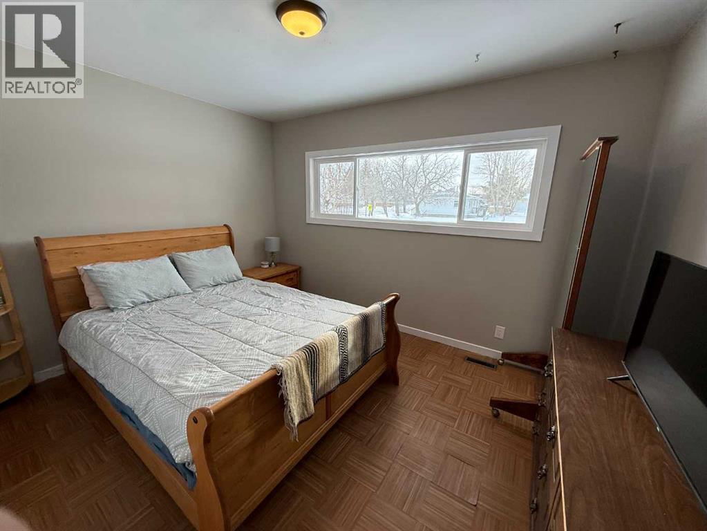 4606 50 Avenue, Vermilion, Alberta  T9X 1R5 - Photo 8 - A2289205