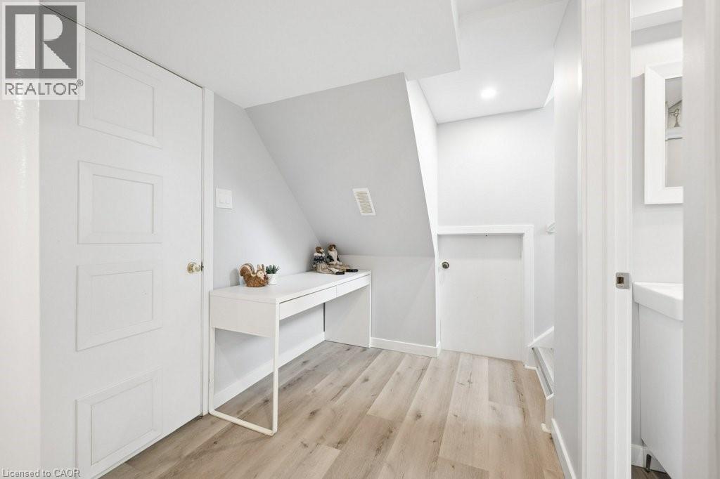 522 Glendene Crescent, Waterloo, Ontario  N2L 4P4 - Photo 27 - 40824145