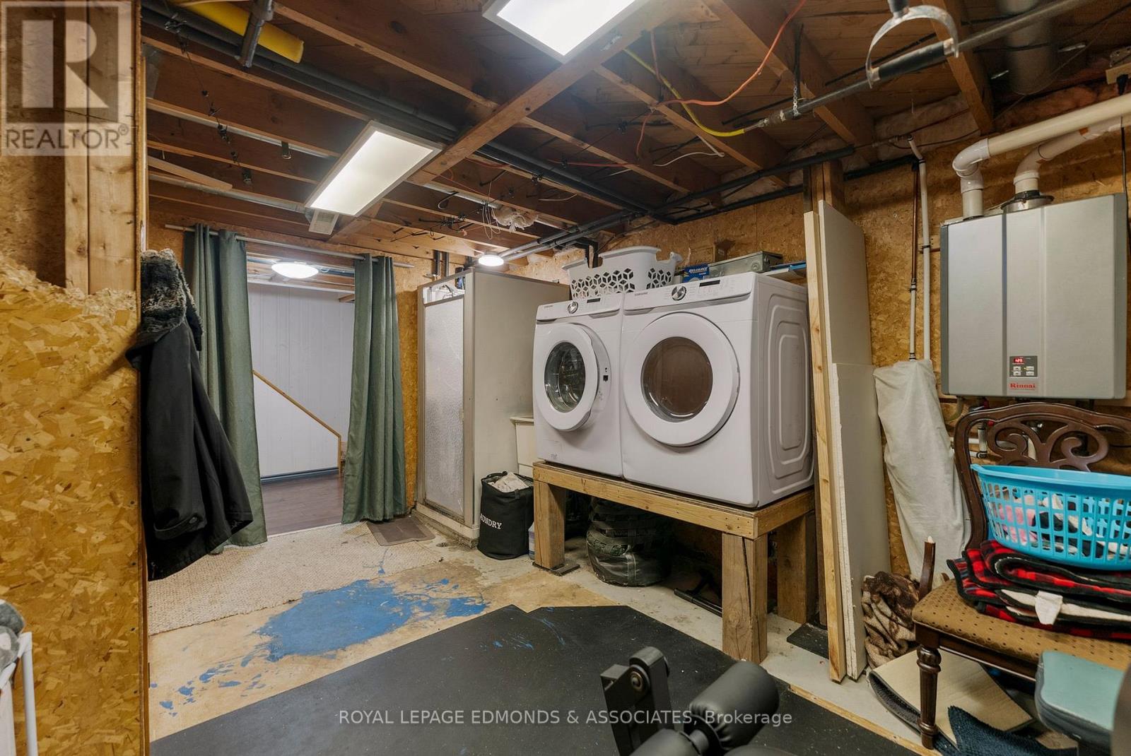 43 Lisa Crescent, Petawawa, Ontario  K8H 2Z8 - Photo 32 - X12845348