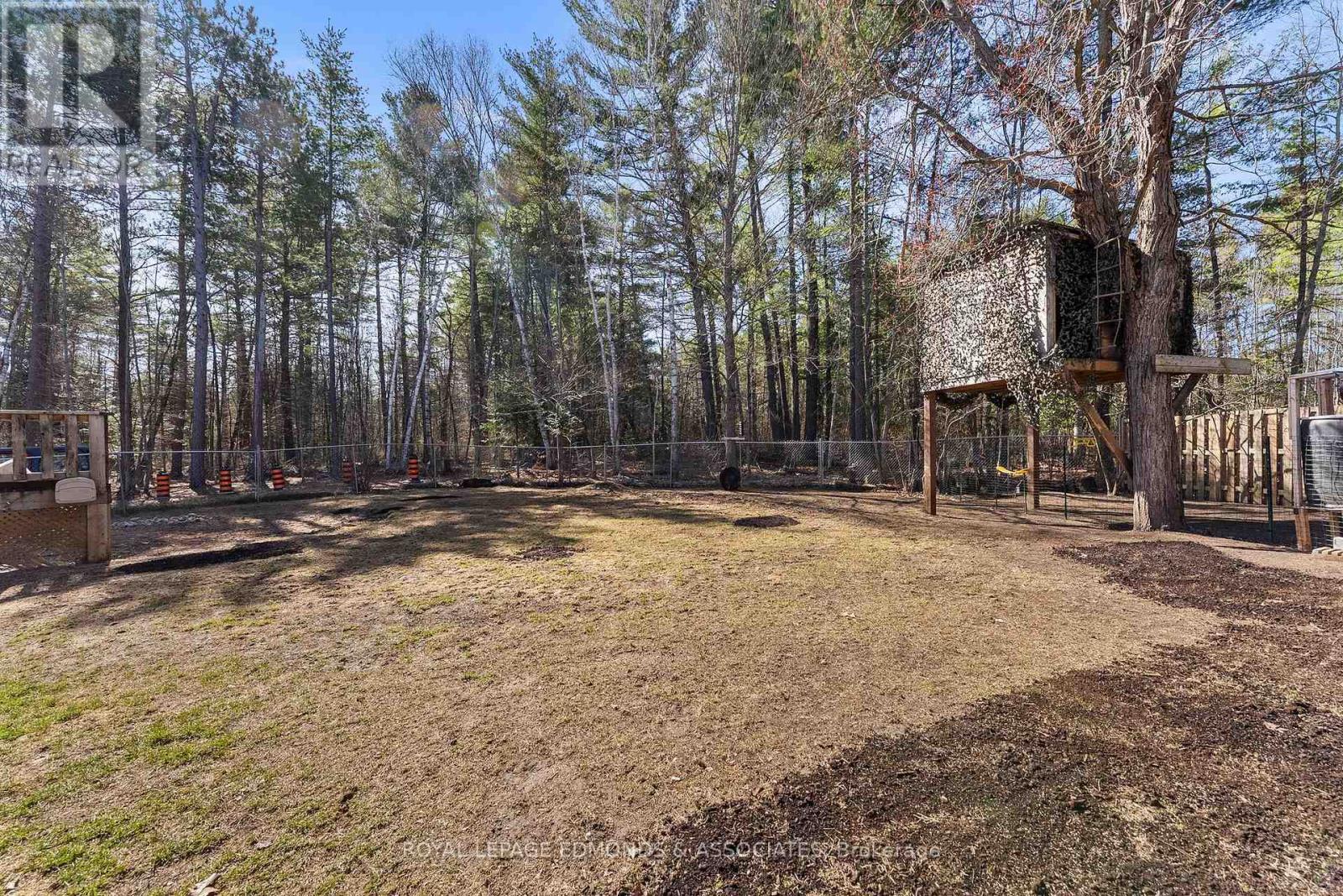 43 Lisa Crescent, Petawawa, Ontario  K8H 2Z8 - Photo 38 - X12845348