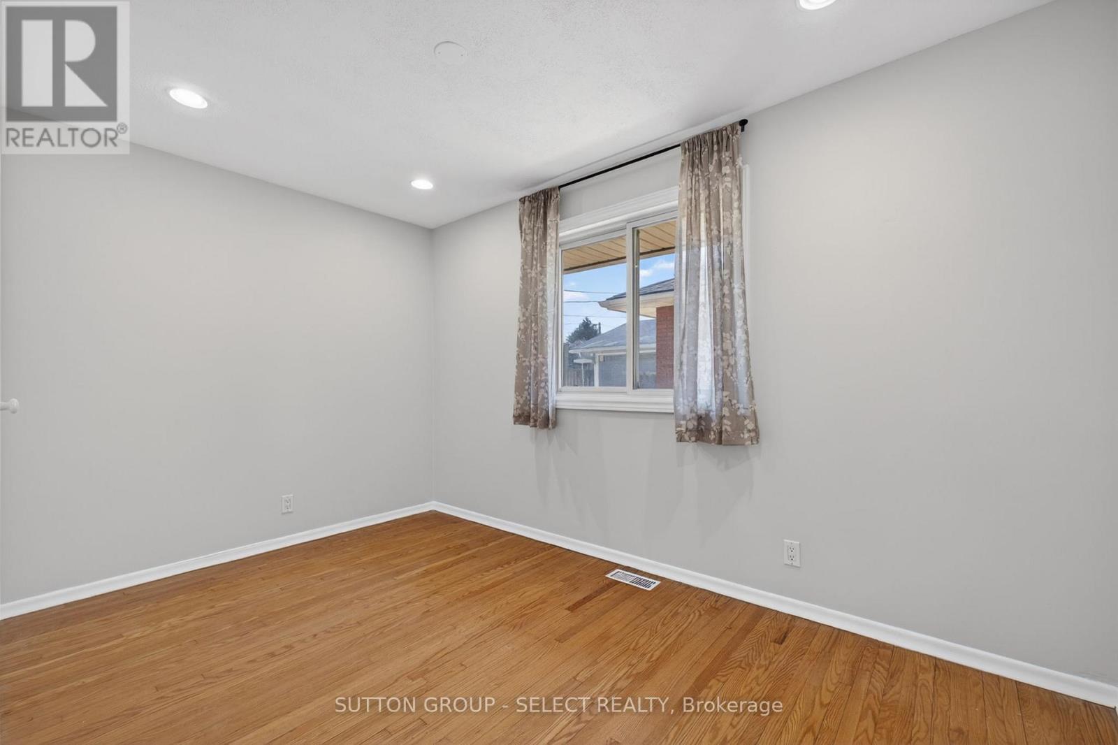 198 Arlington Crescent, London South, Ontario  N5Z 3E1 - Photo 17 - X13048874