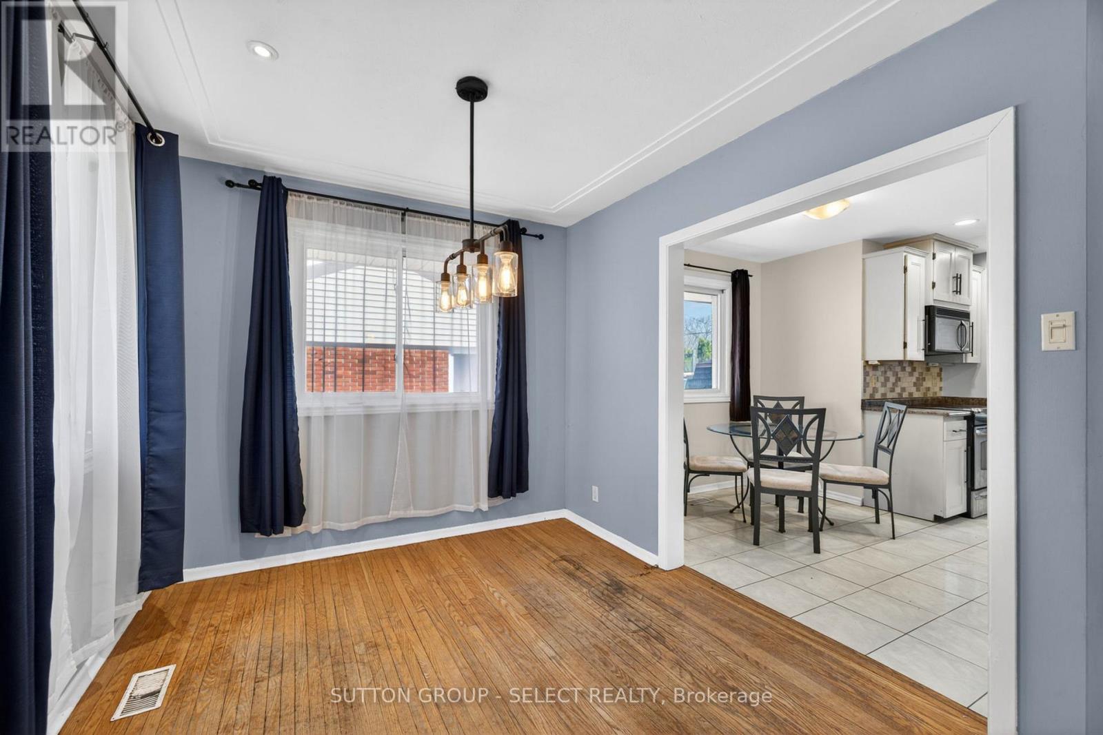 198 Arlington Crescent, London South, Ontario  N5Z 3E1 - Photo 8 - X13048874