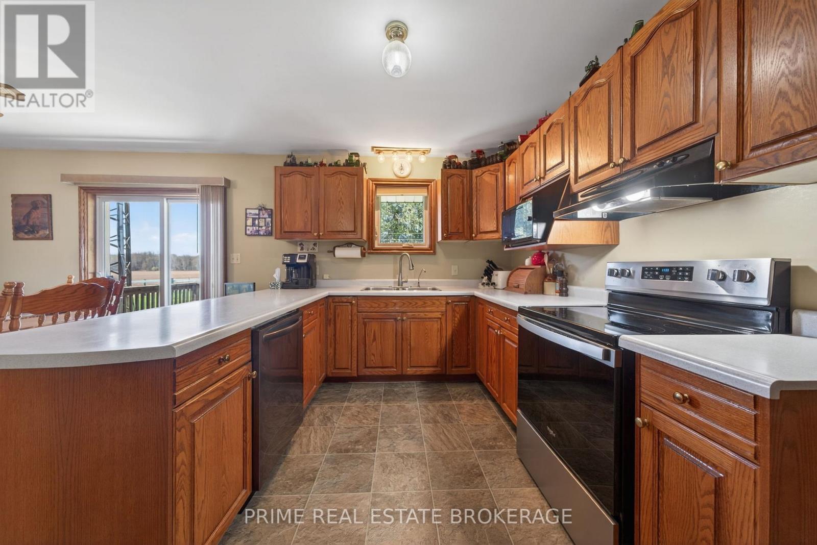 22403 Springfield Street, Southwest Middlesex, Ontario  N0L 1T0 - Photo 16 - X13048988