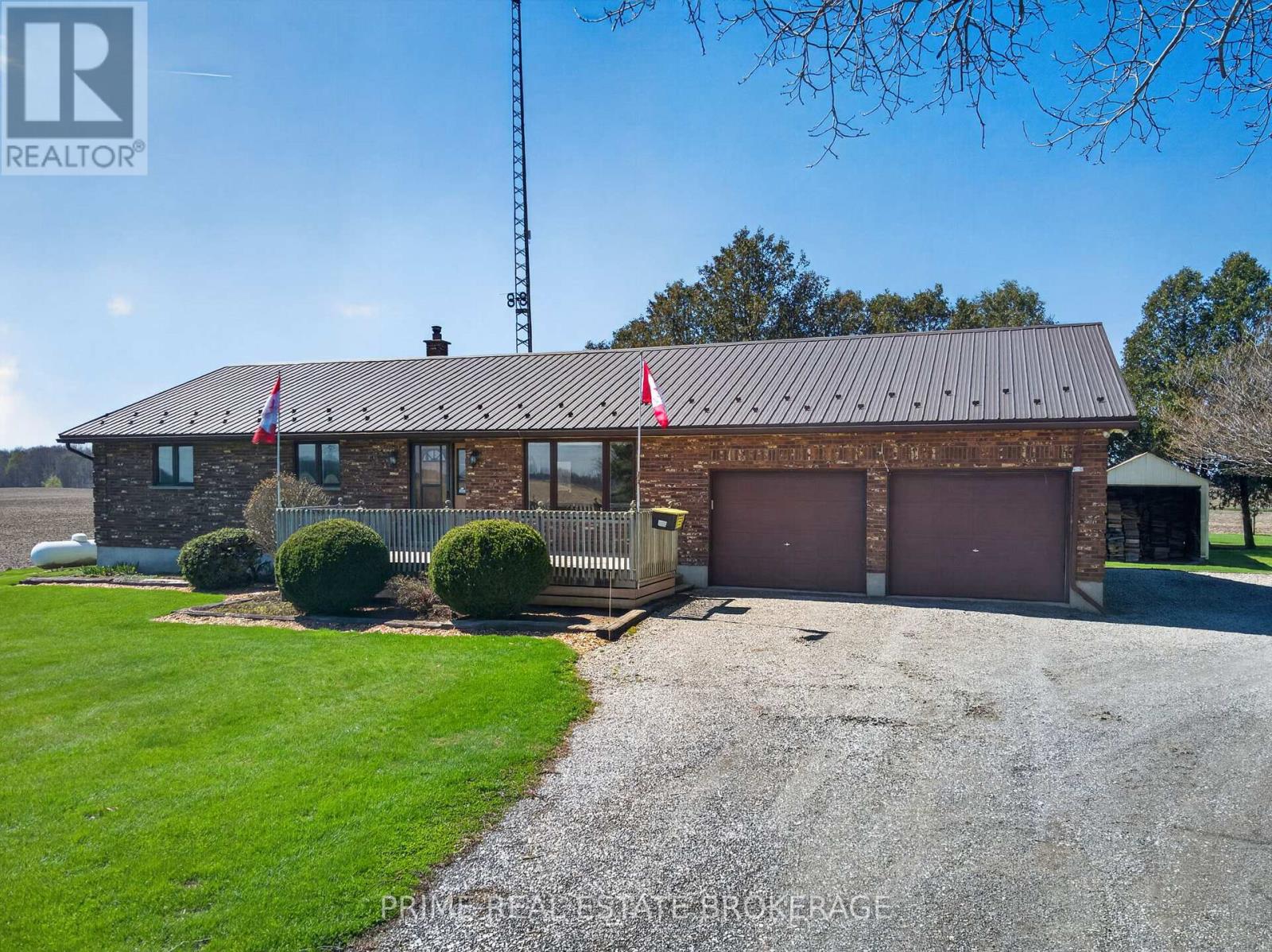 22403 Springfield Street, Southwest Middlesex, Ontario  N0L 1T0 - Photo 3 - X13048988