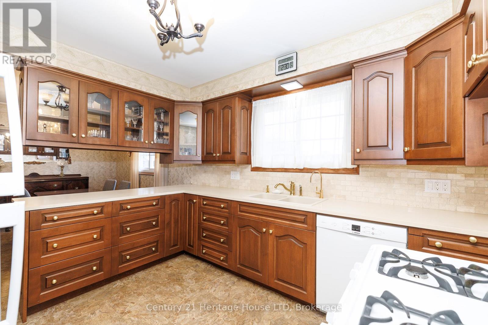 3651 Connection Drive, Fort Erie, Ontario  L0S 1N0 - Photo 4 - X13044760