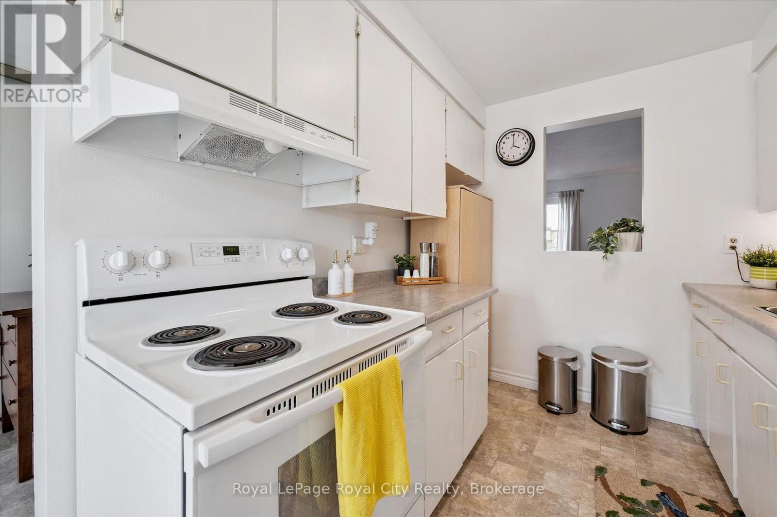 30 - 40 Silvercreek Parkway N, Guelph, Ontario  N1H 7X5 - Photo 15 - X13048710