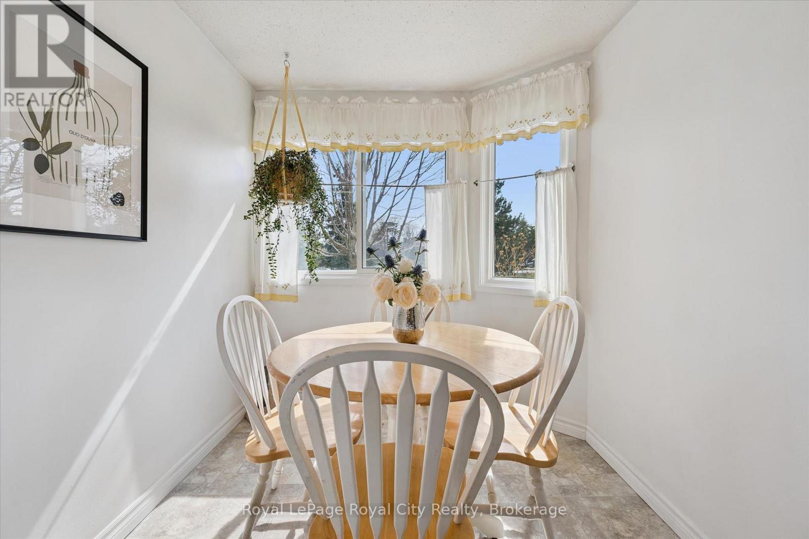 30 - 40 Silvercreek Parkway N, Guelph, Ontario  N1H 7X5 - Photo 16 - X13048710