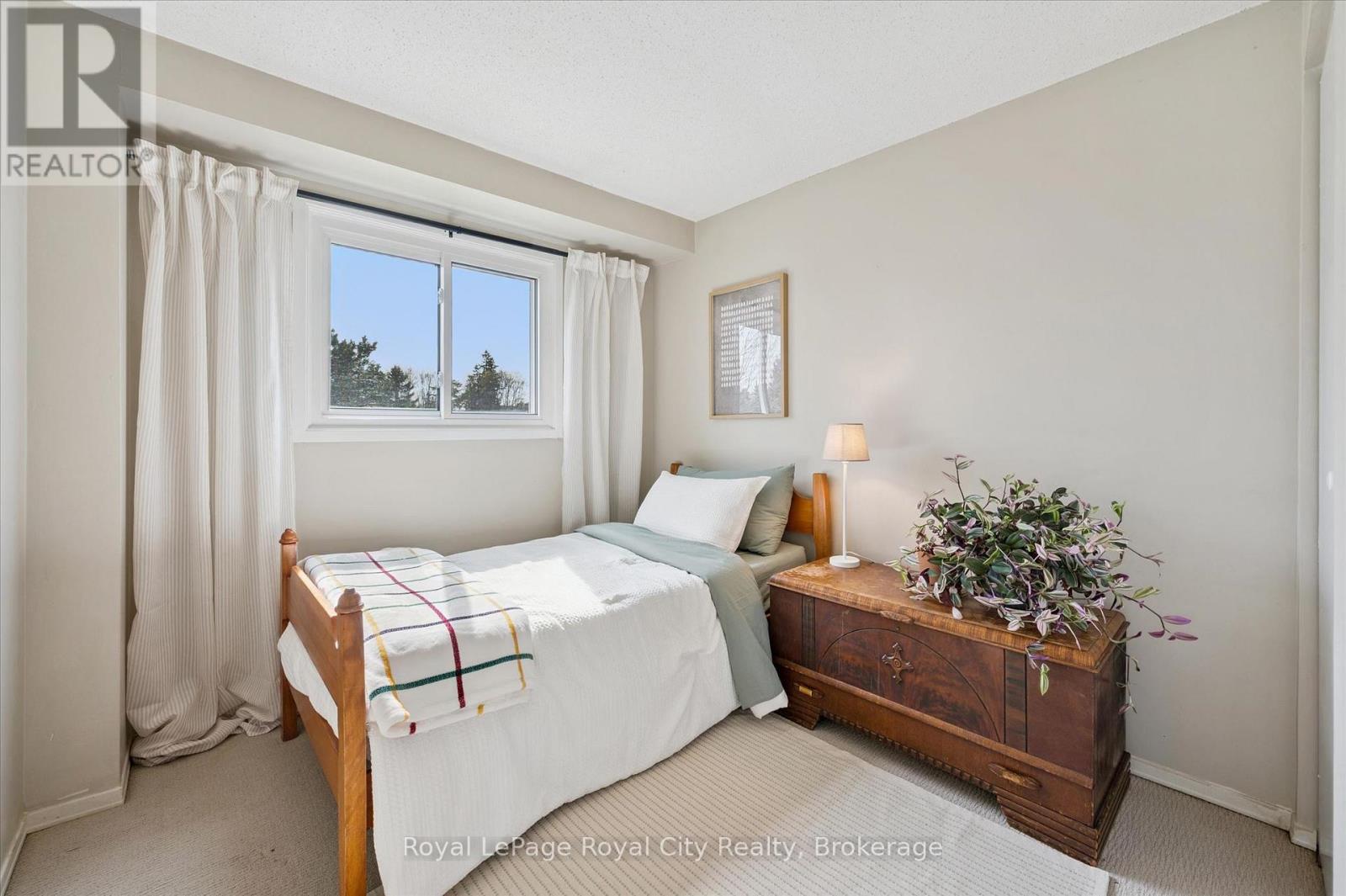 30 - 40 Silvercreek Parkway N, Guelph, Ontario  N1H 7X5 - Photo 22 - X13048710