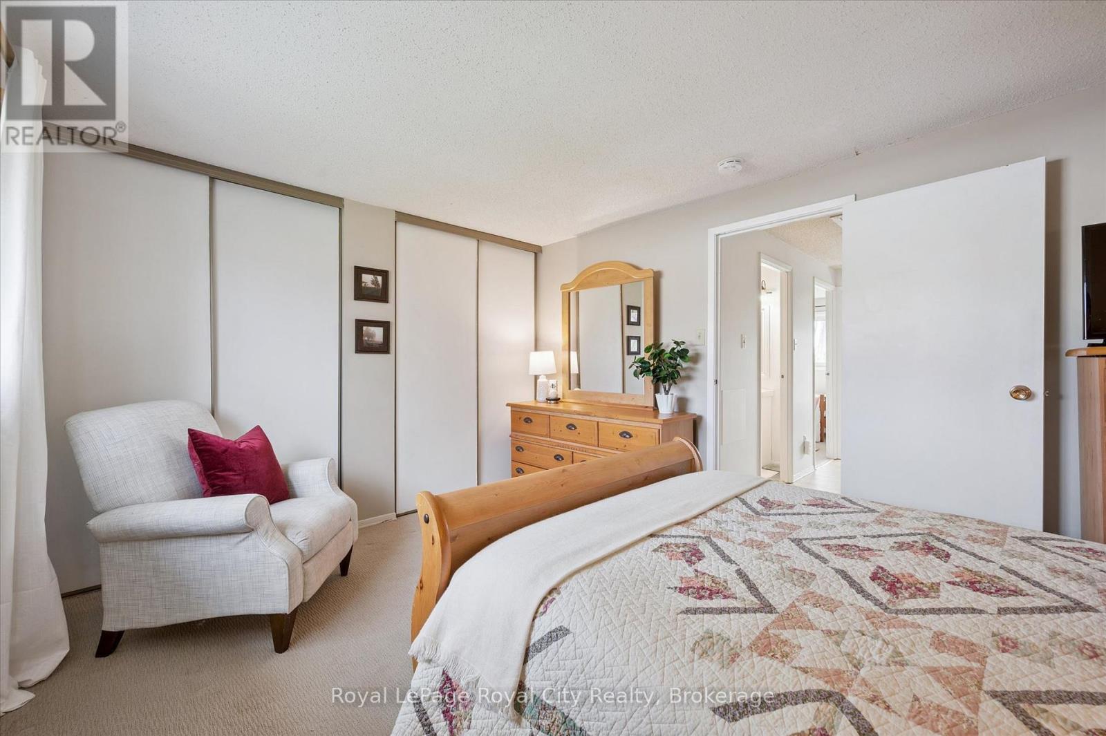 30 - 40 Silvercreek Parkway N, Guelph, Ontario  N1H 7X5 - Photo 29 - X13048710