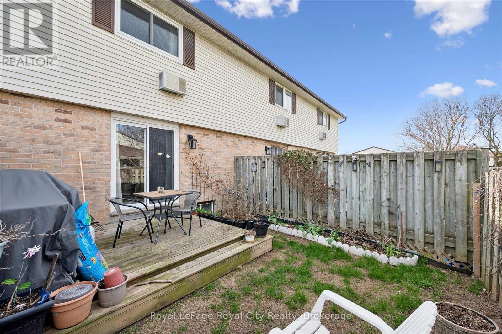 30 - 40 Silvercreek Parkway N, Guelph, Ontario  N1H 7X5 - Photo 32 - X13048710