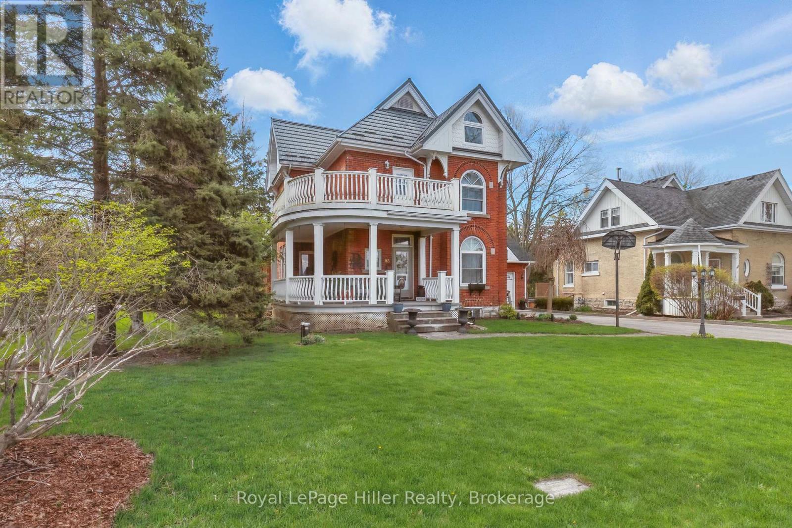 165 STATION ROAD, Perth South, Ontario