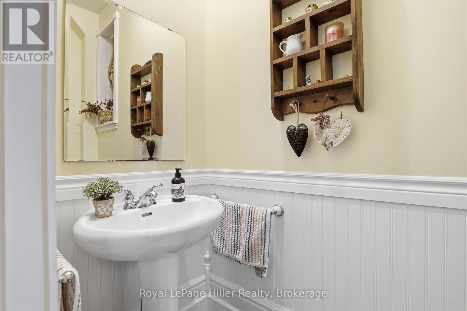 165 Station Road, Perth South, Ontario  N0K 1X0 - Photo 13 - X13048722