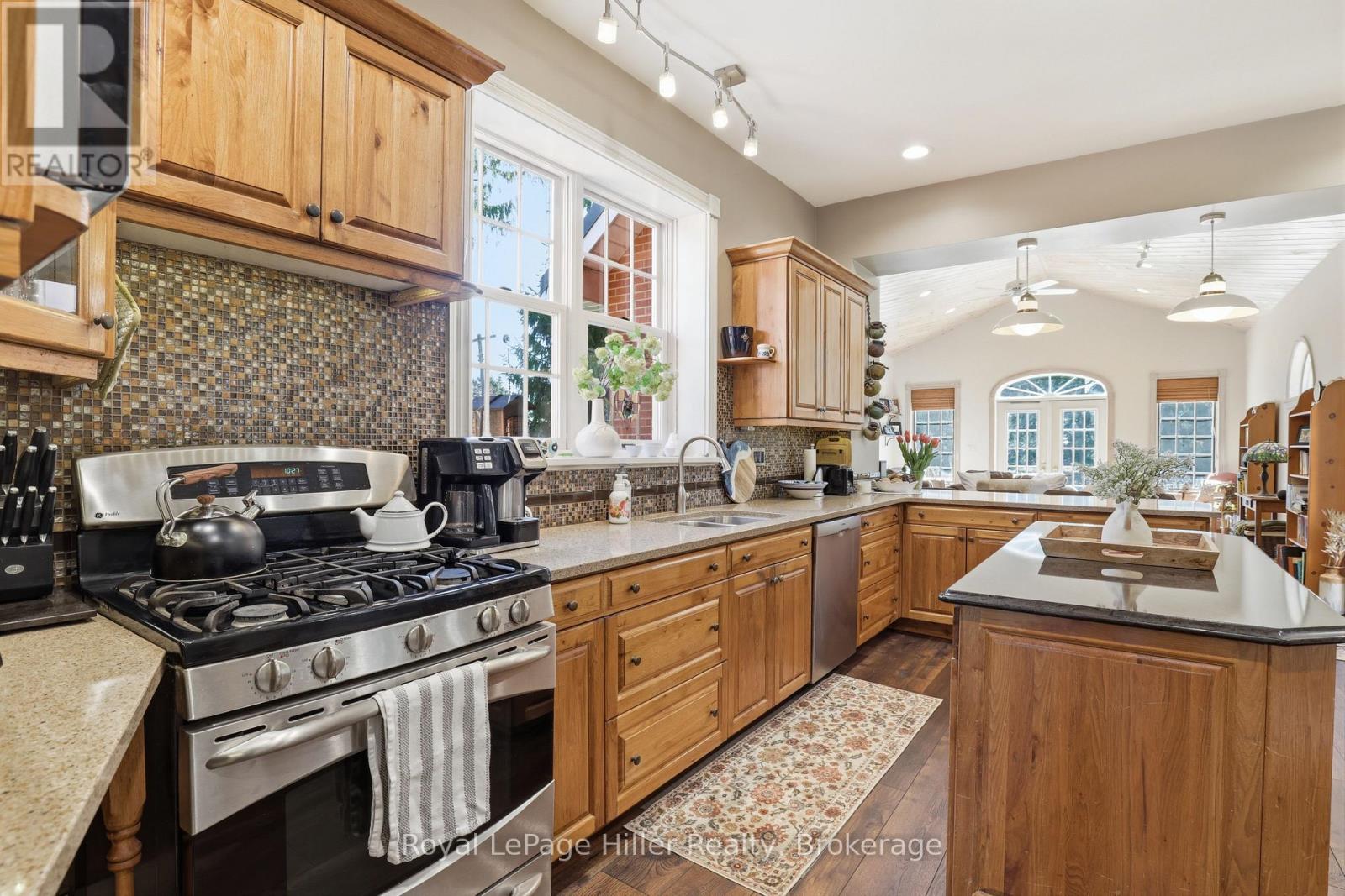 165 Station Road, Perth South, Ontario  N0K 1X0 - Photo 14 - X13048722