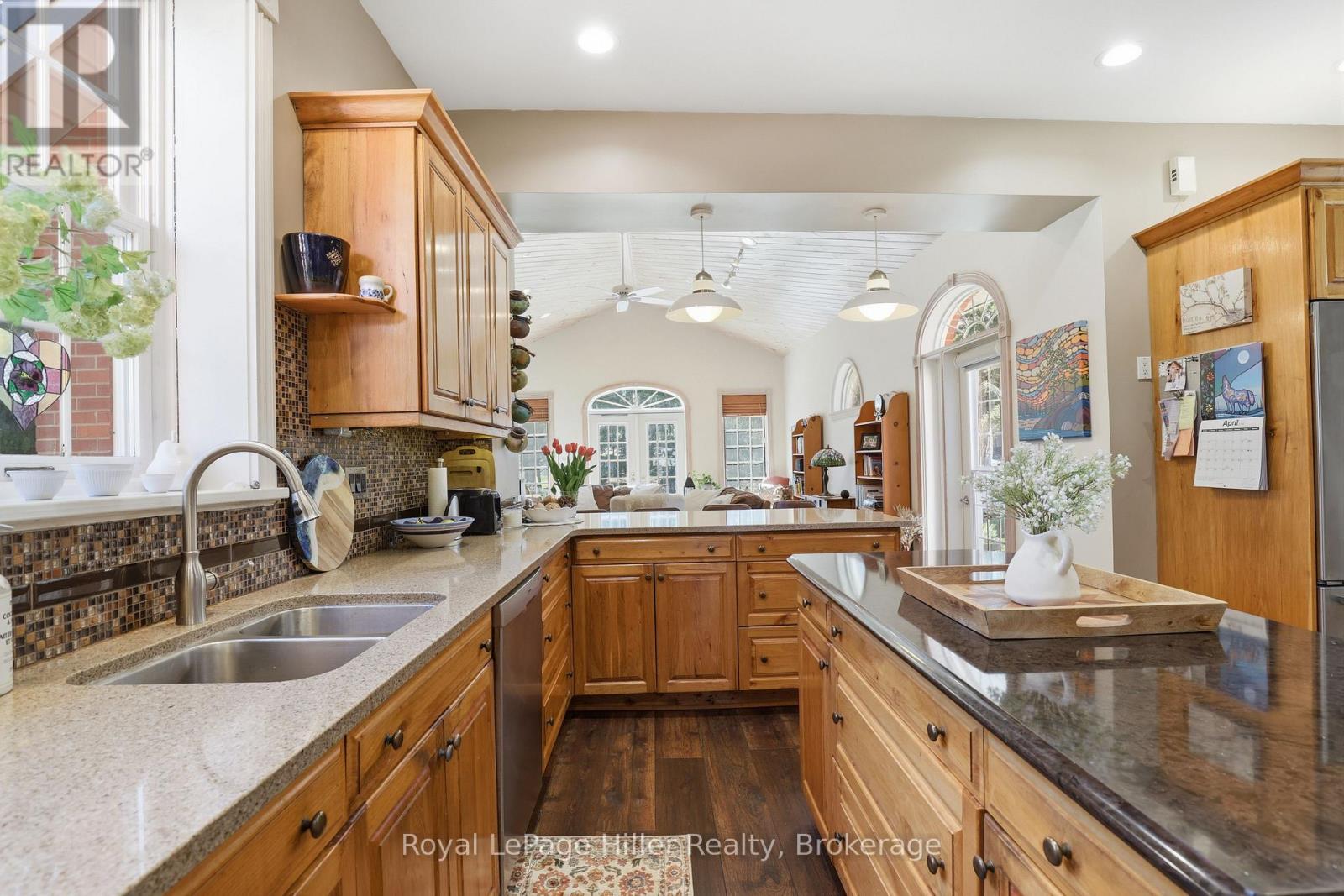 165 Station Road, Perth South, Ontario  N0K 1X0 - Photo 15 - X13048722