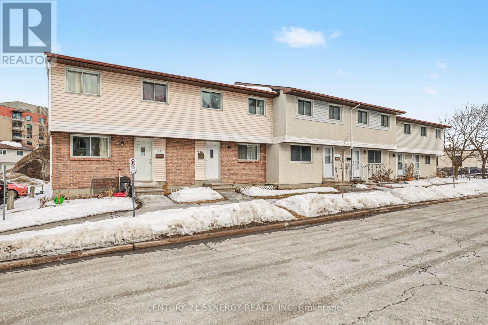 73 - 1239 Bowmount Street, Ottawa, Ontario  K1J 8T4 - Photo 4 - X13048932