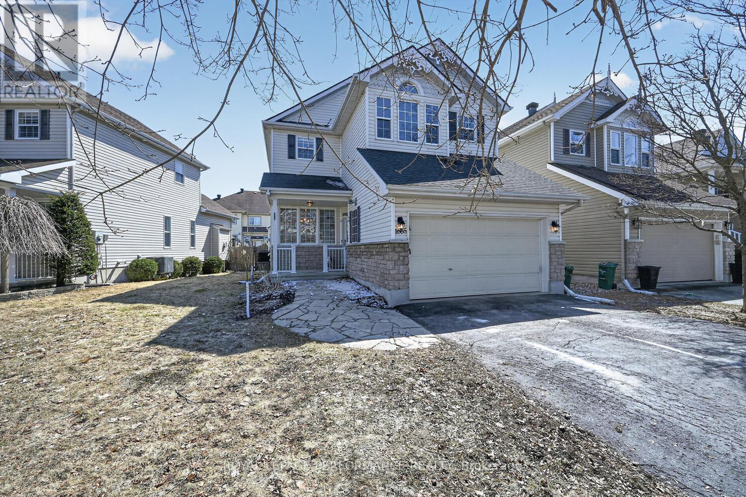 1665 Frenette Street, Ottawa, Ontario  K4A 4L4 - Photo 2 - X13049028