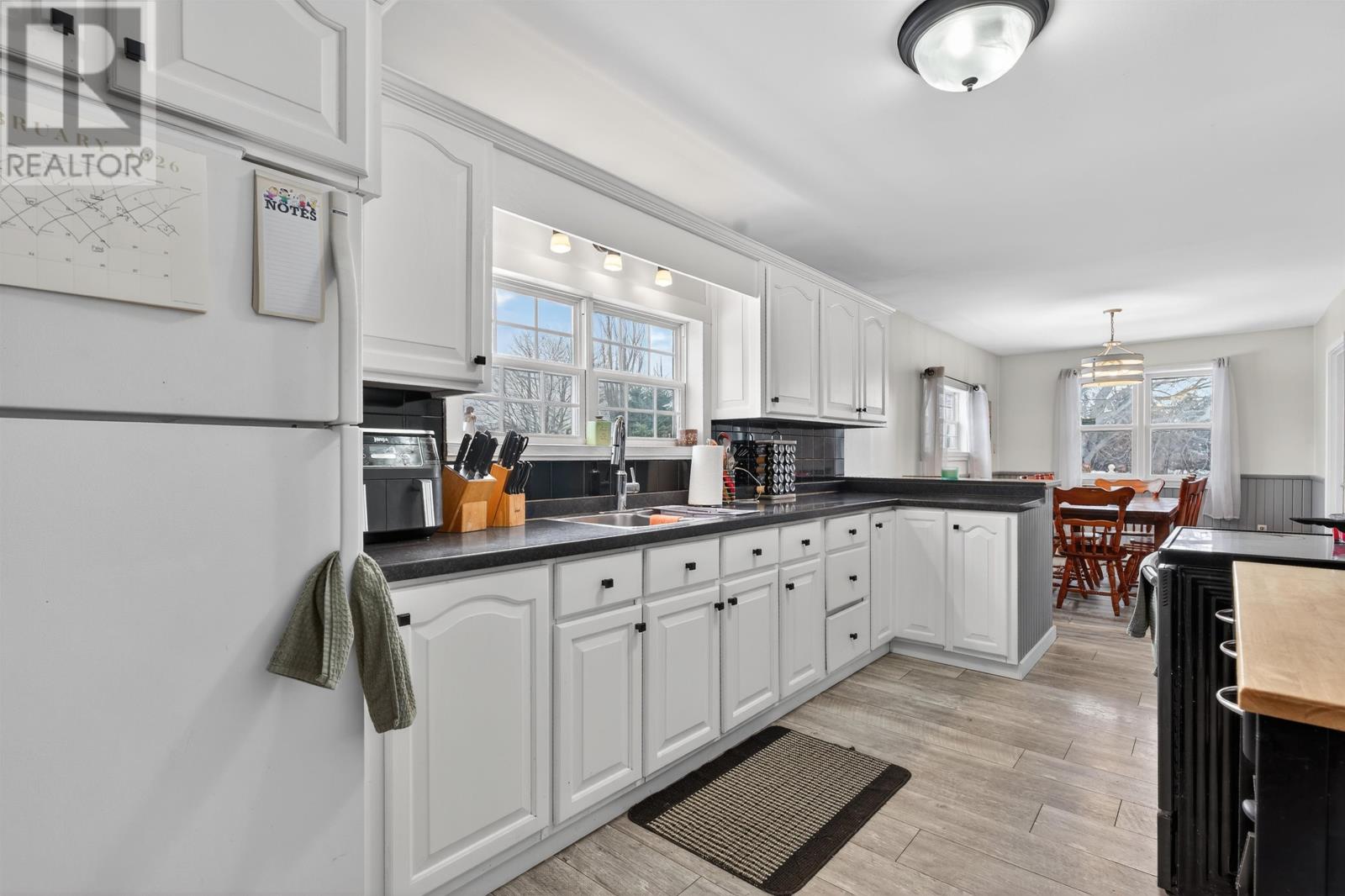 45 Meadowbank Road, Cornwall, Prince Edward Island  C0A 1H0 - Photo 27 - 202603618