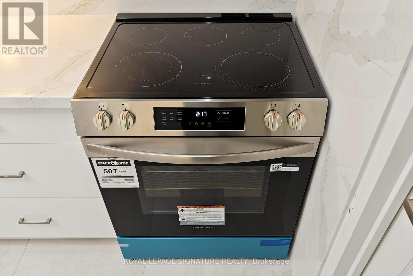 3307 - 5 Concorde Place, Toronto, Ontario  M3C 3M8 - Photo 13 - C13047542