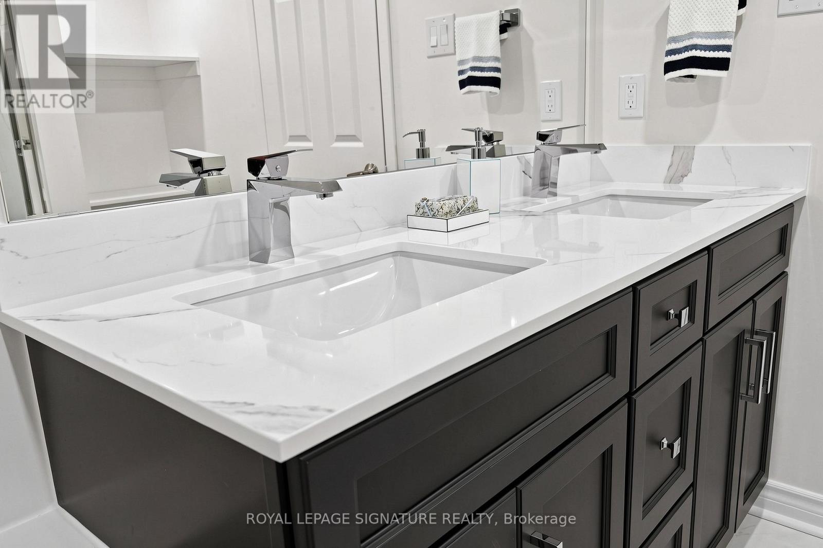 3307 - 5 Concorde Place, Toronto, Ontario  M3C 3M8 - Photo 23 - C13047542