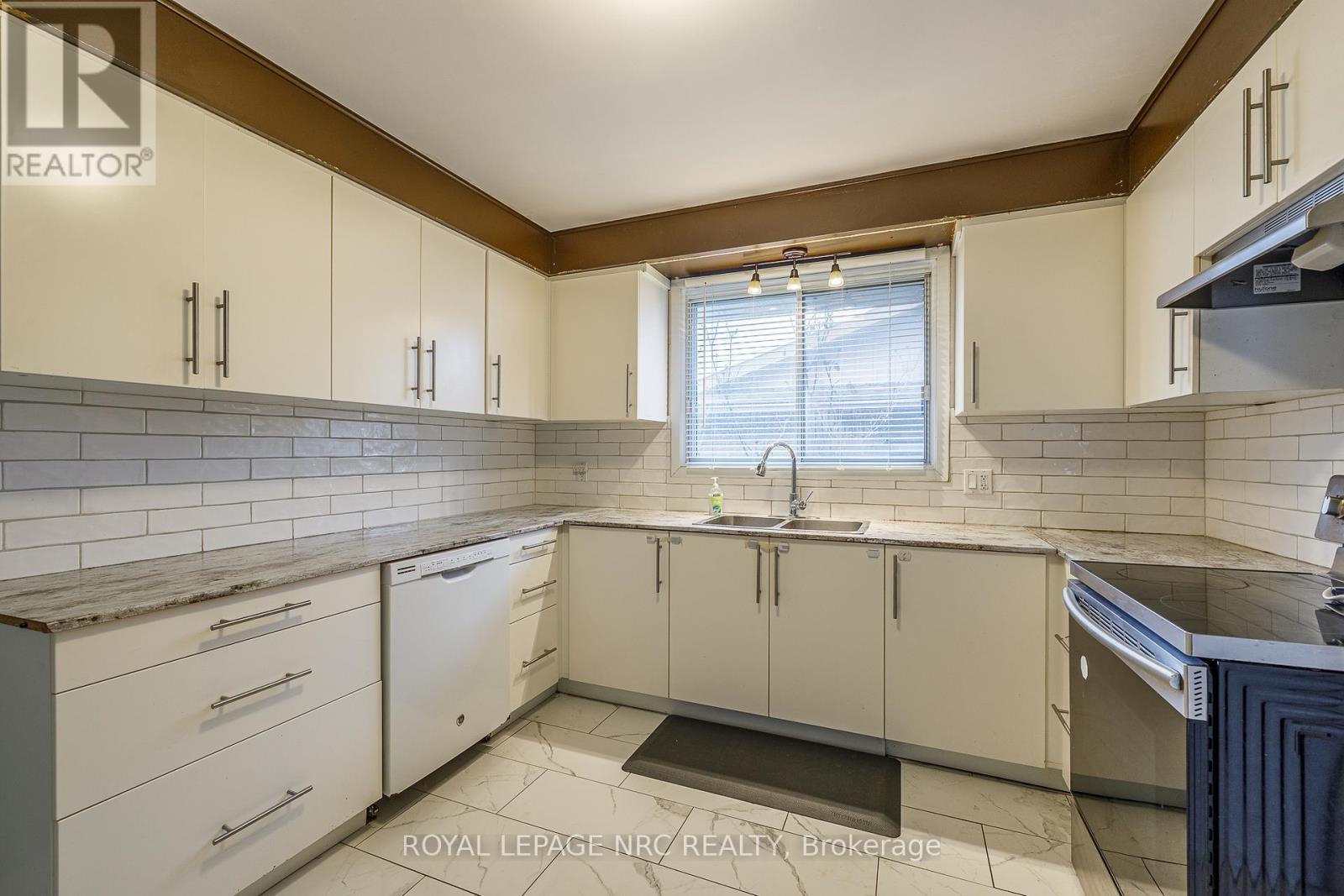 106 Lewis Street, Welland, Ontario  L3B 4V7 - Photo 17 - X13048786