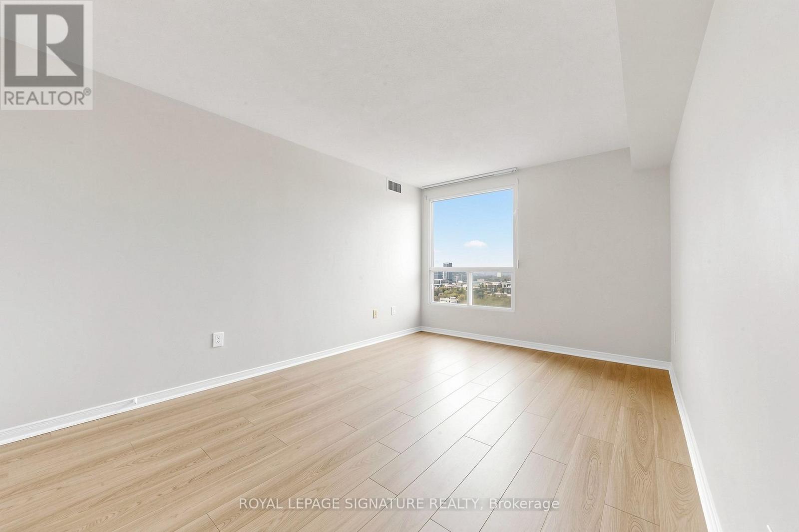 3307 - 5 Concorde Place, Toronto, Ontario  M3C 3M8 - Photo 26 - C13047542