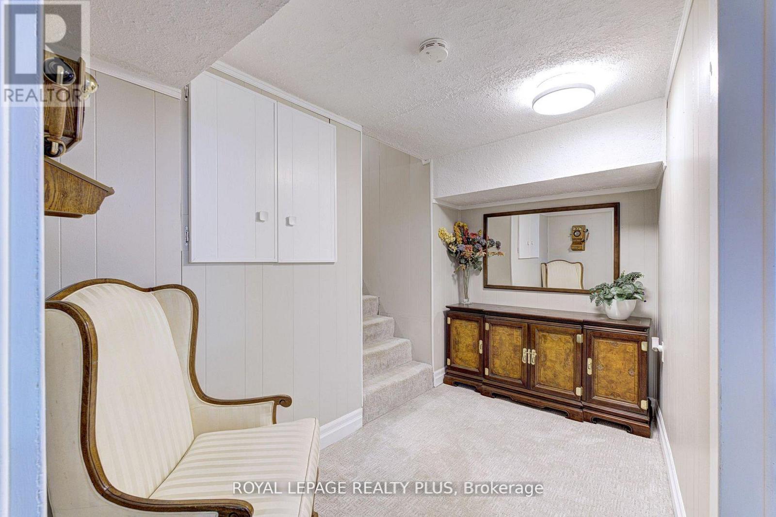 2063 Cavendish Drive, Burlington, Ontario  L7P 1Y9 - Photo 42 - W12910300