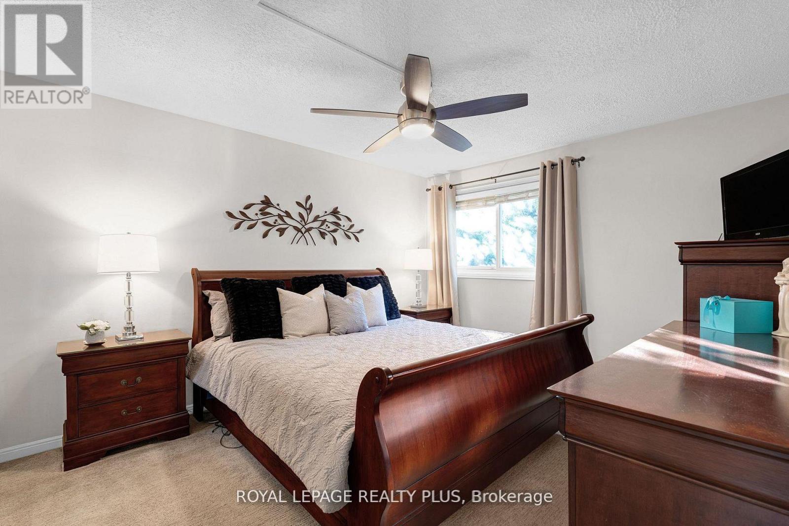 2063 Cavendish Drive, Burlington, Ontario  L7P 1Y9 - Photo 26 - W12910300