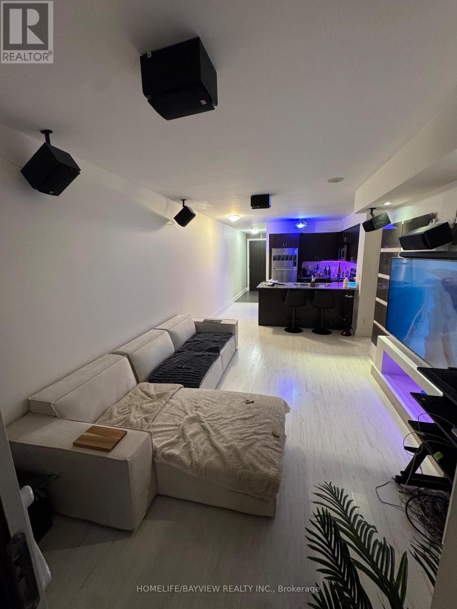 601 - 55 De Boers Drive, Toronto, Ontario  M3J 0G5 - Photo 9 - W13013088