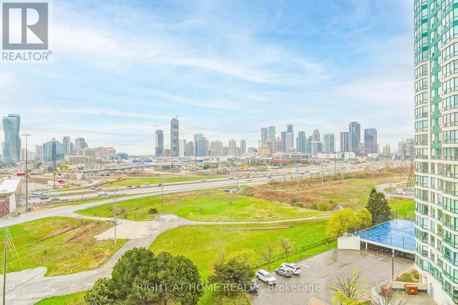 1105 - 4450 Tucana Court, Mississauga, Ontario  L5R 3R4 - Photo 45 - W12982088