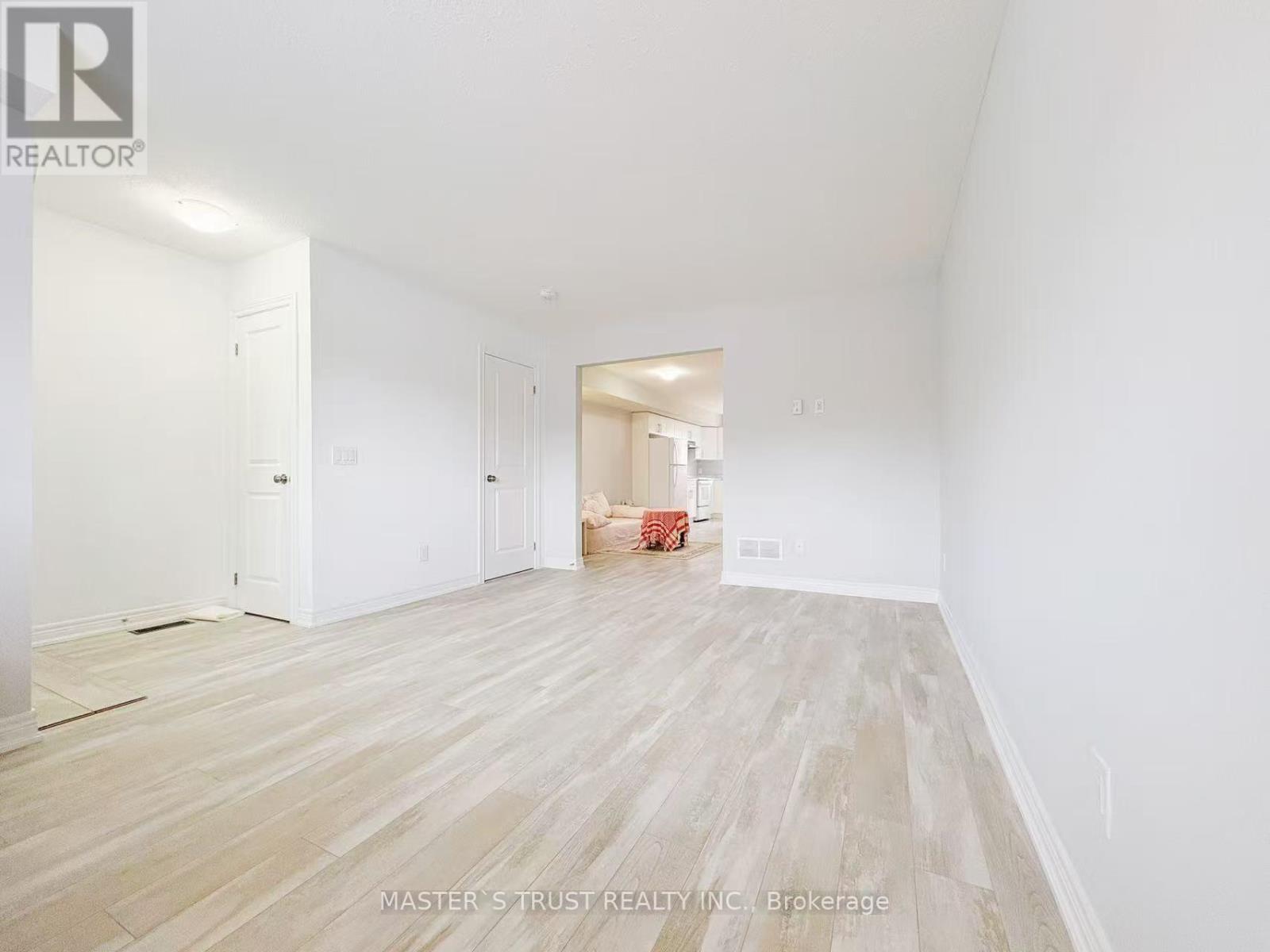 86 - 7768 Ascot Circle, Niagara Falls, Ontario  L2H 3P9 - Photo 17 - X12797614