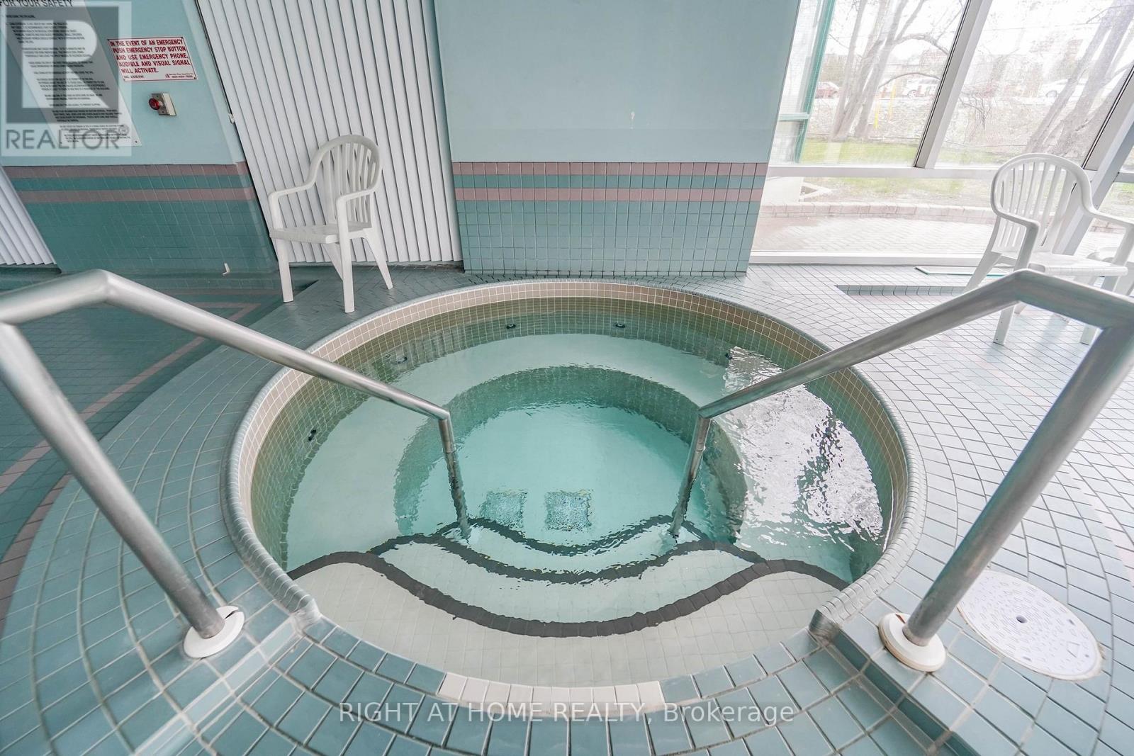 1105 - 4450 Tucana Court, Mississauga, Ontario  L5R 3R4 - Photo 32 - W12982088