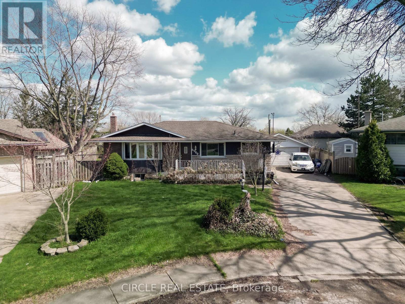 6980 CONCORD COURT, Niagara Falls, Ontario