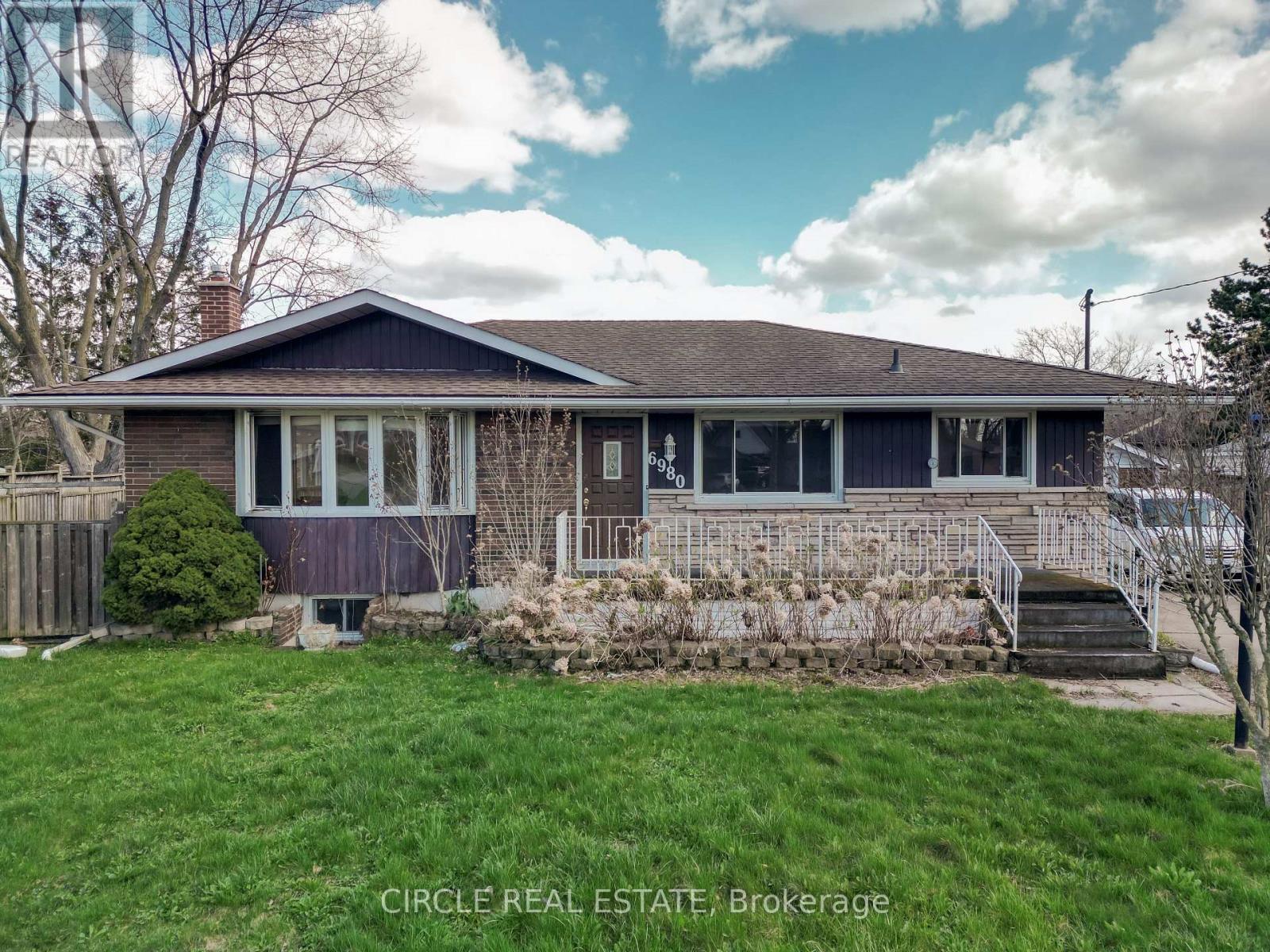 6980 Concord Court, Niagara Falls, Ontario  L2G 5G6 - Photo 2 - X13038220