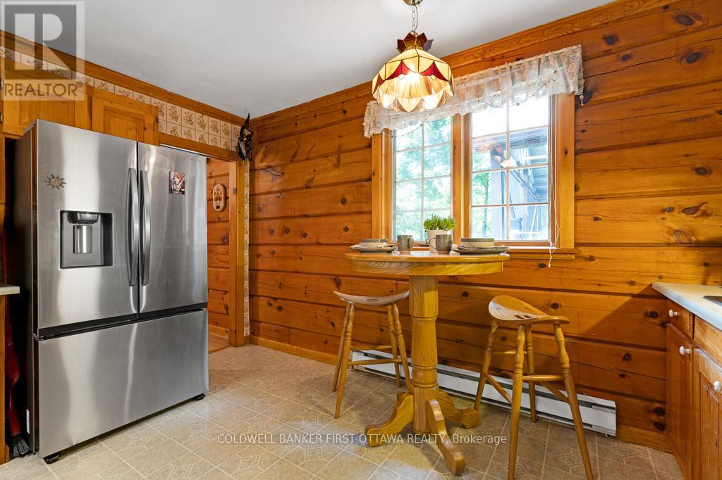 1102 Ebbs Bay Road, Drummond/north Elmsley, Ontario  K7C 0C5 - Photo 13 - X12796690