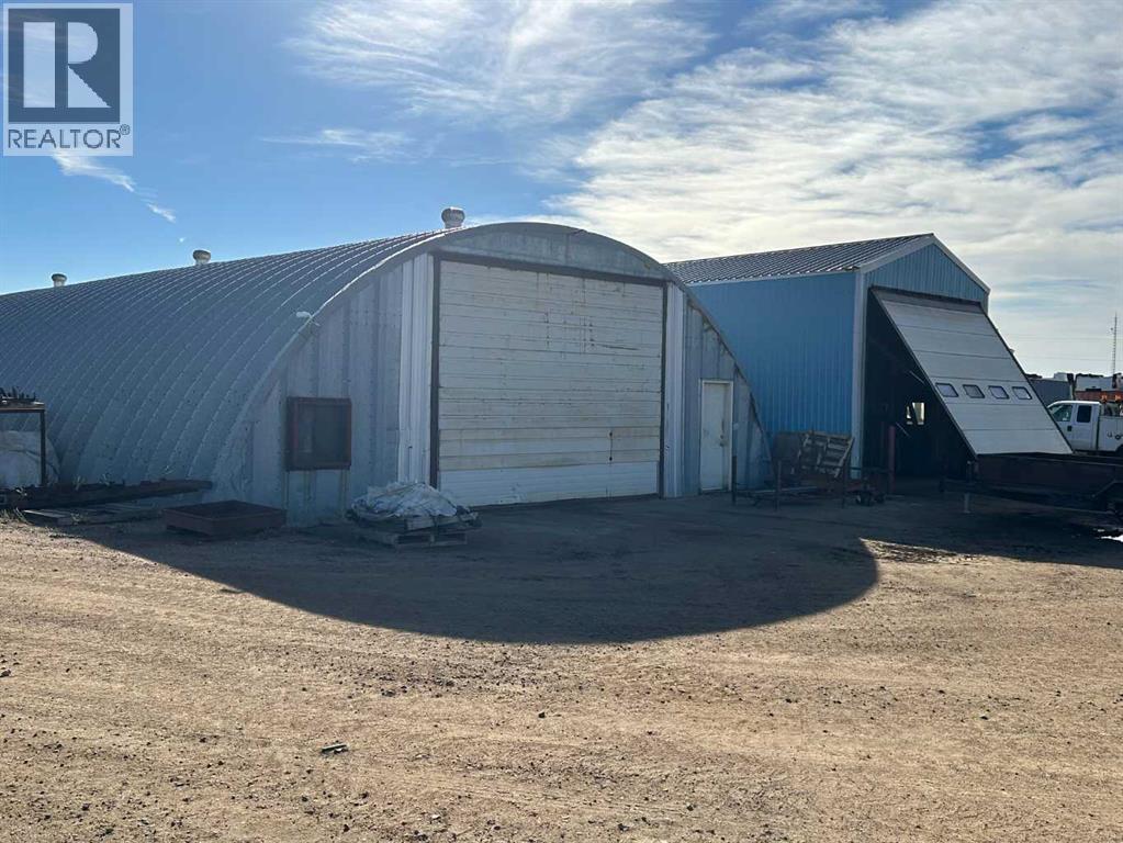 4905 57 Ave, Two Hills, Alberta  T0B 4K0 - Photo 30 - A2278966