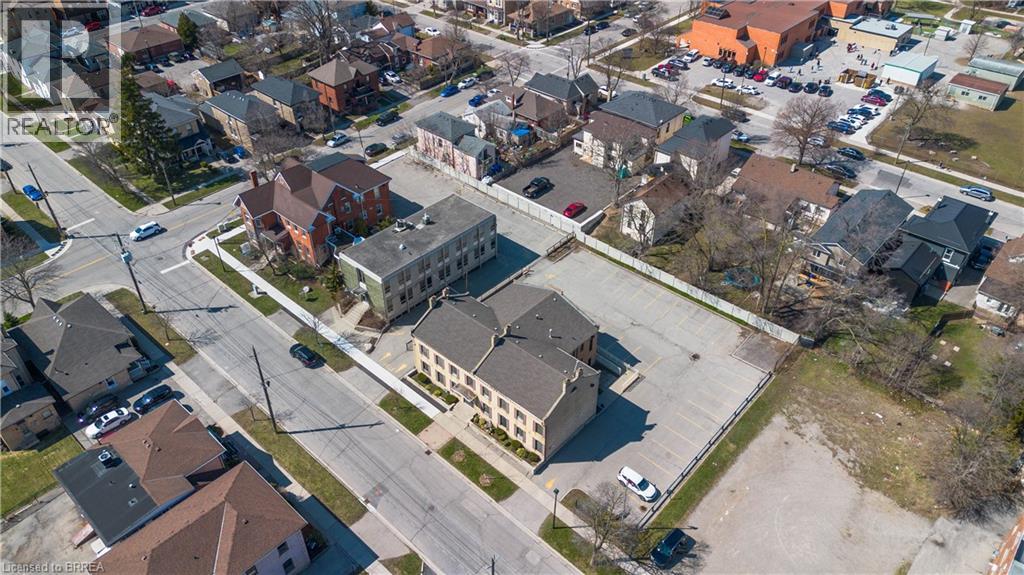 80 Chatham Street, Brantford, Ontario  N3T 2P1 - Photo 4 - 40804629