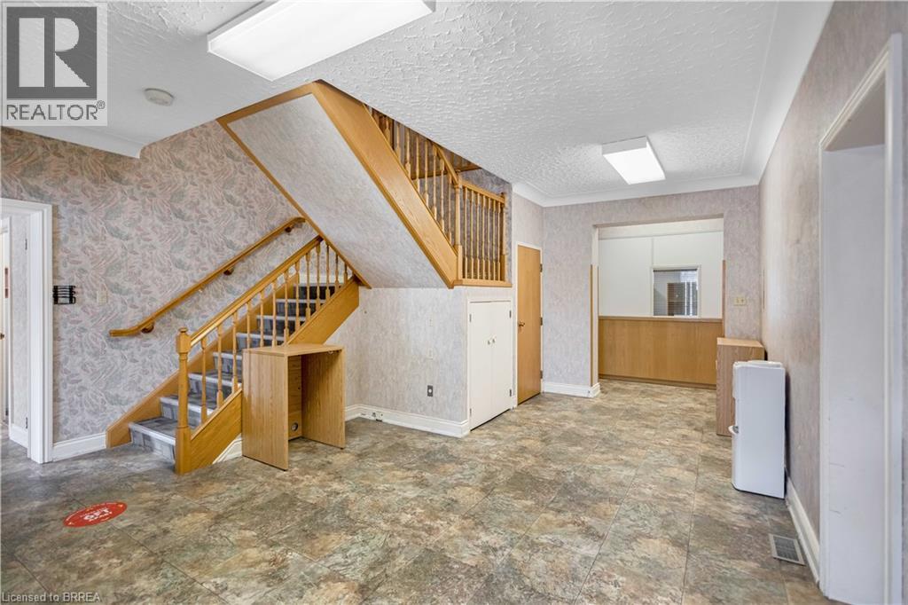 80 Chatham Street, Brantford, Ontario  N3T 2P1 - Photo 9 - 40804629