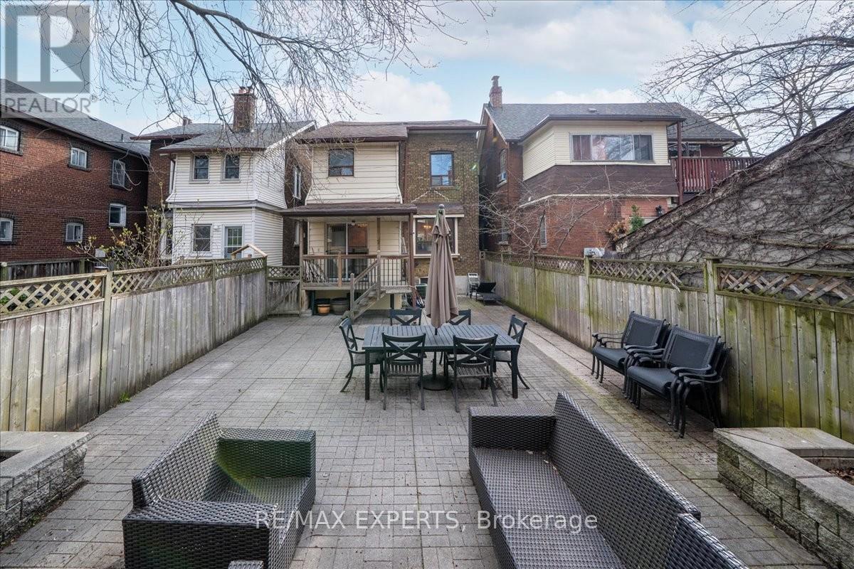 42 Atlas Avenue, Toronto, Ontario  M6C 3N9 - Photo 22 - C13048738