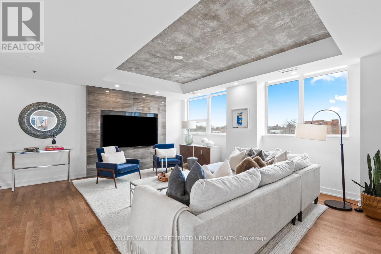 422 - 20 Minowan Miikan Lane, Toronto, Ontario  M6J 0E5 - Photo 2 - C13048784