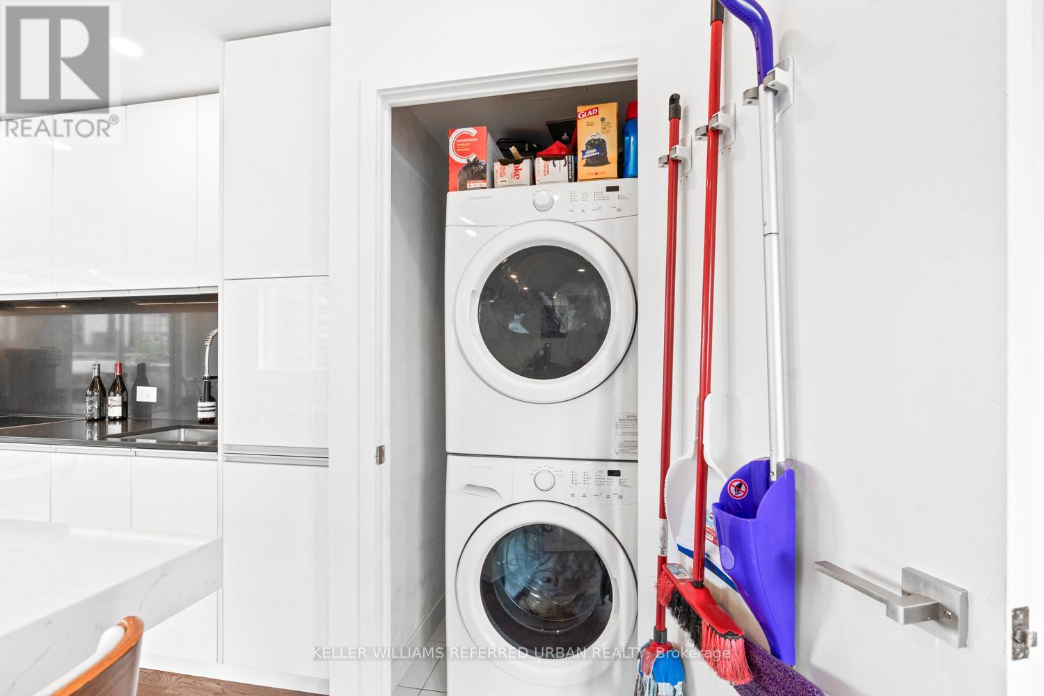 422 - 20 Minowan Miikan Lane, Toronto, Ontario  M6J 0E5 - Photo 35 - C13048784