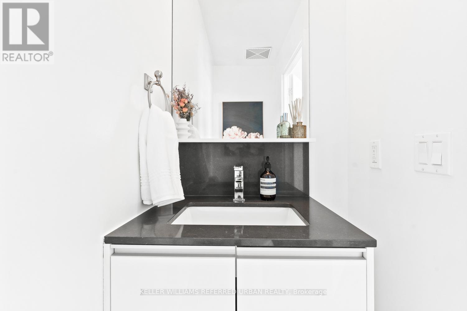 422 - 20 Minowan Miikan Lane, Toronto, Ontario  M6J 0E5 - Photo 37 - C13048784