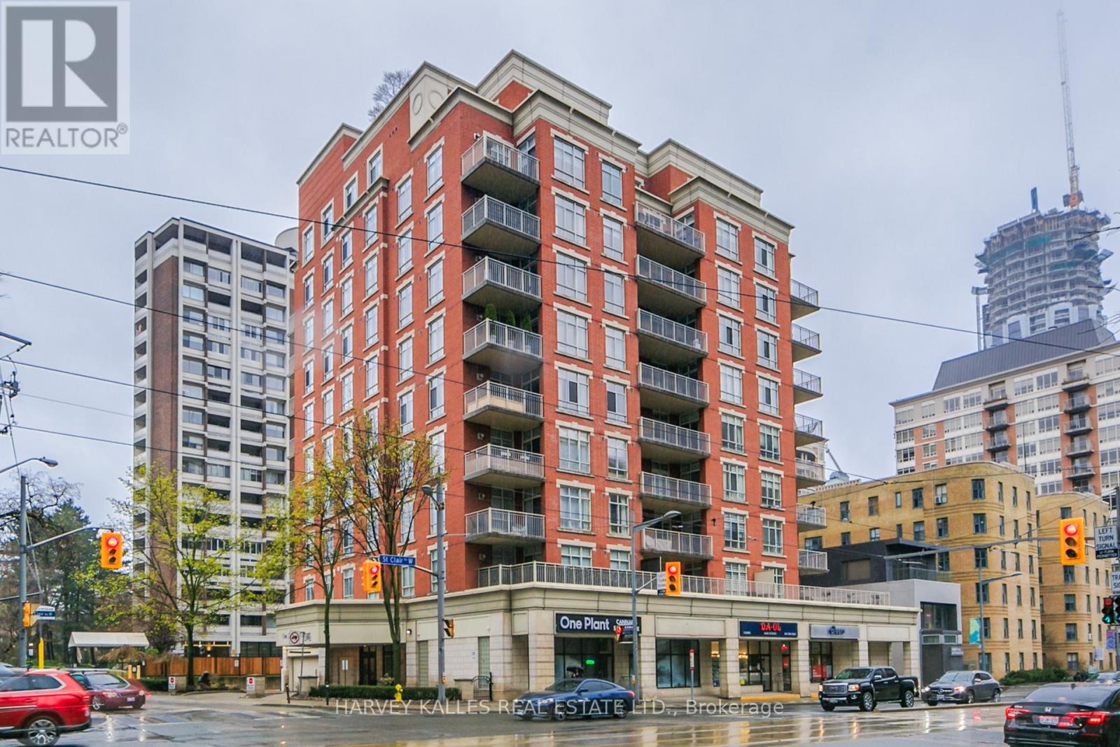 903 - 1 Deer Park Crescent, Toronto, Ontario  M4V 3C4 - Photo 1 - C13048940