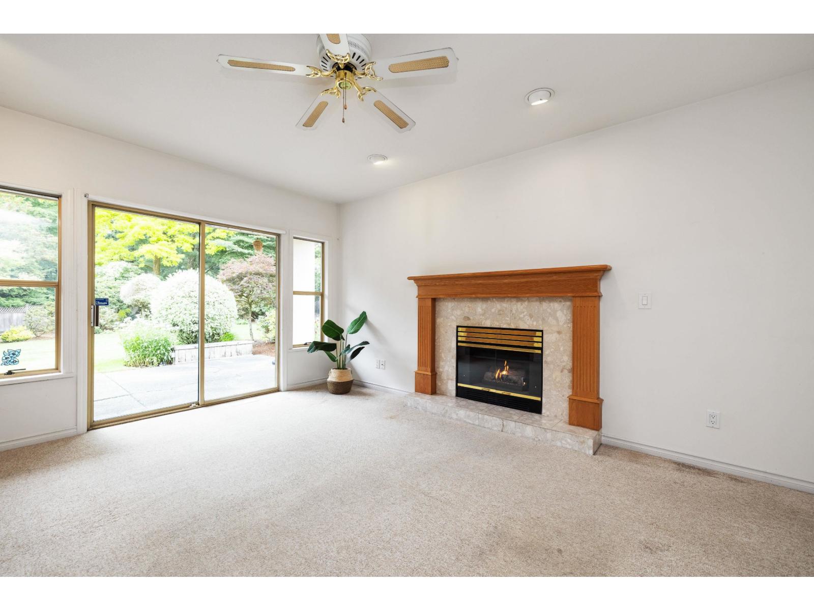 8658 165a Street, Surrey, British Columbia  V4N 3G7 - Photo 16 - R3093433