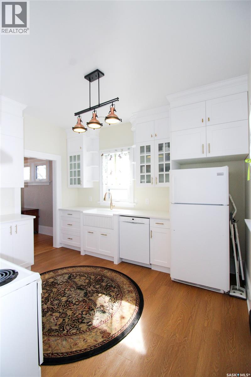 671 2nd Street E, Shaunavon, Saskatchewan  S0N 2M0 - Photo 13 - SK034054