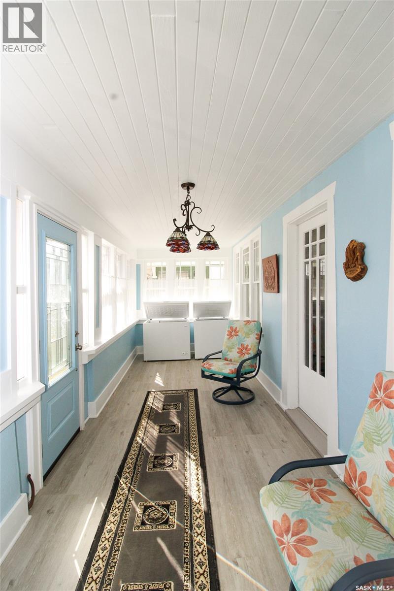 671 2nd Street E, Shaunavon, Saskatchewan  S0N 2M0 - Photo 27 - SK034054