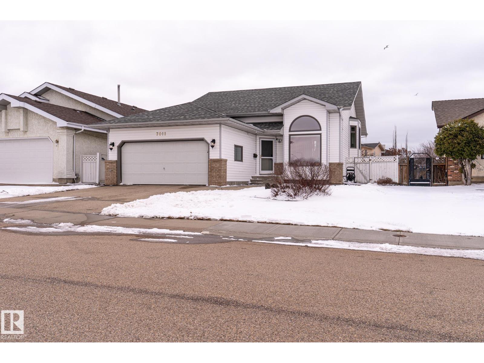 7011 158 Av Nw, Edmonton, Alberta  T5Z 2Z5 - Photo 2 - E4484369